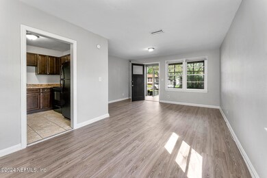 5334 Attleboro St, Jacksonville, FL 32205 - photo 3