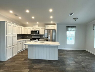 17100 Tamiami Trail unit 196, Punta Gorda, FL 33955 - photo 3