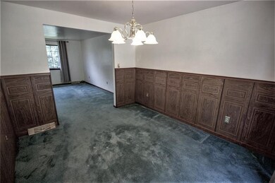 206 Quarry Dr, West Newton, PA 15089 - photo 5