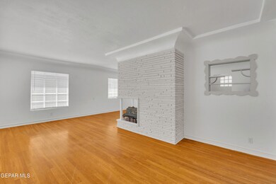 3111 Savannah Ave, El Paso, TX 79930 - photo 5