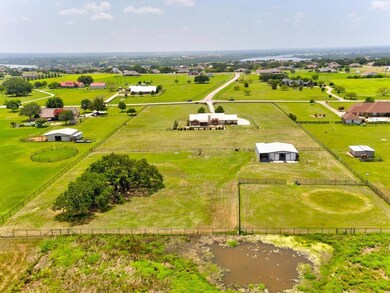 1813 Teller Bell Ln, Granbury, TX 76049 - photo 3