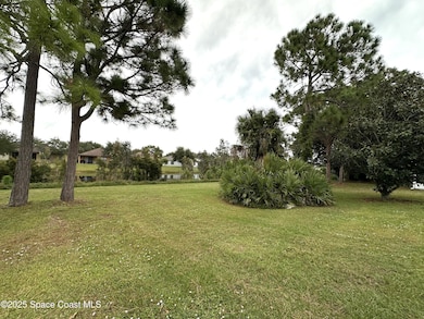 670 Benton Dr, Melbourne, FL 32901 - photo 2