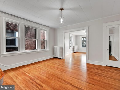 615 Crescent Ave, Reading, PA 19605 - photo 6