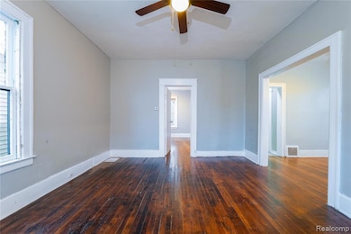 11405 Yosemite St, Detroit, MI 48204 - photo 3