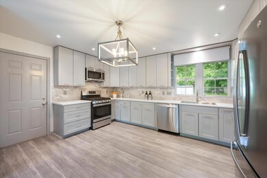 300 Michael Blvd, Hurst, TX 76053 - photo 2