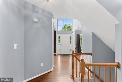 205 E Wise Ct, Purcellville, VA 20132 - photo 4