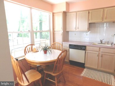 124 Sienna Ln, Glassboro, NJ 08028 - photo 4