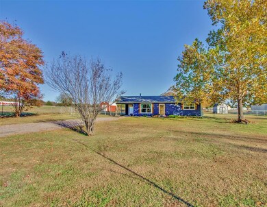 368 River Oaks Ln, Denison, TX 75021 - photo 2