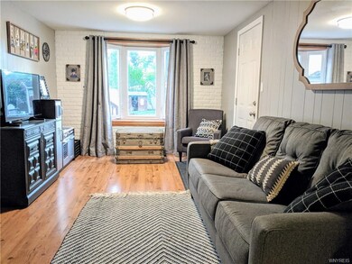 1254 Greenbrier Ln, North Tonawanda, NY 14120 - photo 3