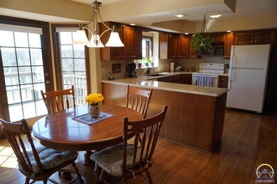 4301 SW Marlboro Rd, Topeka, KS 66610 - photo 7