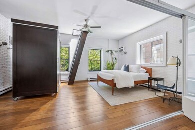 203 W 102nd St unit 5R, New York, NY 10025 - photo 7