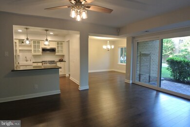 11323 Commonwealth Dr unit 3, Rockville, MD 20852 - photo 6