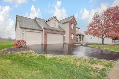 7333 Crossett Ct, Canal Winchester, OH 43110 - photo 2