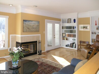 1927 Lakeport Way, Reston, VA 20191 - photo 3