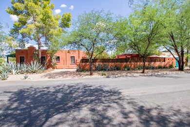 Main House & Guest House