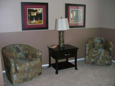 Den/Sitting Room