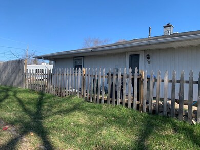 1918 Horeb Ave, Zion, IL 60099 - photo 4