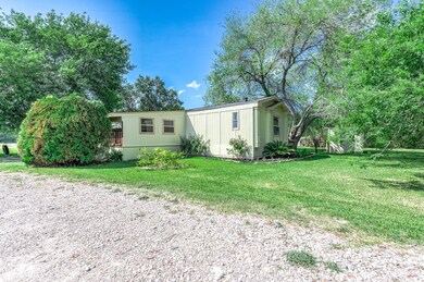 2734 County Road 179, Alvin, TX 77511 - photo 2