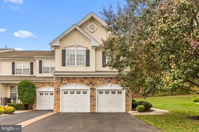 72 Brecknock Ct, Newtown, PA 18940 - photo 2