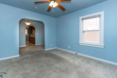 822 Byron Ave, Waterloo, IA 50702 - photo 5