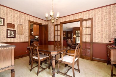 149 N Avon Rd, Elmhurst, IL 60126 - photo 3