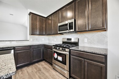 20093 Poppy Hills Ln, Cleveland, TX 77327 - photo 6