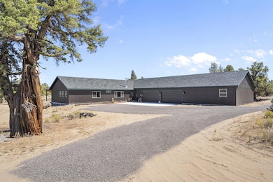 25480 Bachelor Ln, Bend, OR 97701 - photo 6