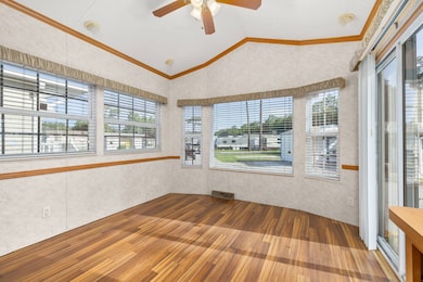 1983 Fortune Rd unit r 4, Kissimmee, FL 34744 - photo 3