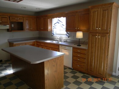 1497 Warner Bridge Rd, Shelbyville, TN 37160 - photo 7