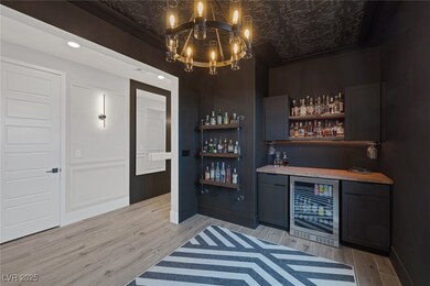 9617 Sard Ln, Las Vegas, NV 89143 - photo 5