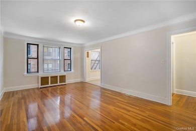 234 Martine Ave unit 6J, White Plains, NY 10601 - photo 3