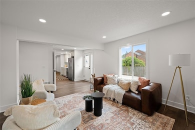 5301 Urbandale Ave, Des Moines, IA 50310 - photo 5