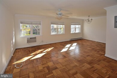 3351 Martha Custis Dr unit 825-3351, Alexandria, VA 22302 - photo 3