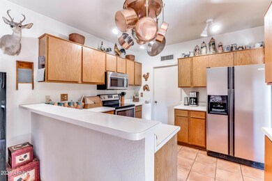 1002 N Alvaro-10