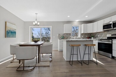 8121 Aldrich Ave S, Bloomington, MN 55420 - photo 7