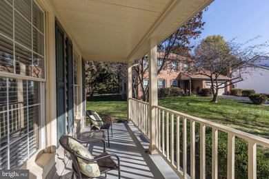 15513 Quince Valley Terrace, North Potomac, MD 20878 - photo 4