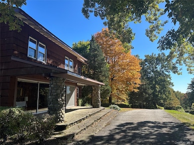 376 Lane Gate Rd, Cold Spring, NY 10516 - photo 6