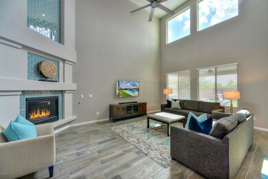 Great Room w/high ceilings