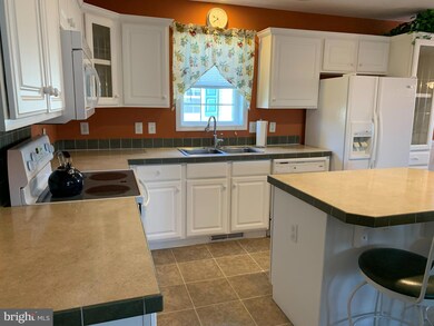 77 Reagan Ct, Millville, NJ 08332 - photo 7