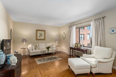 Harbor View unit 2M, Greenwich, CT 06830 - photo 6