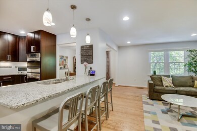 11225 Empire Ln, Rockville, MD 20852 - photo 5