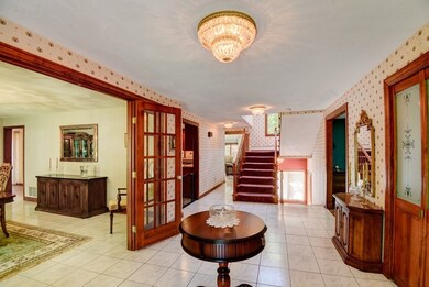 17 Treetops Ln, Danvers, MA 01923 - photo 4