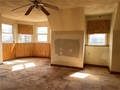 Unit 1 - Master 2nd floor