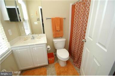 2968 Chinkapin Oak Ln unit 164, Woodbridge, VA 22191 - photo 5