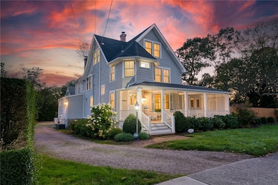 10 Pawcatuck Ave, Westerly, RI 02891 - photo 2