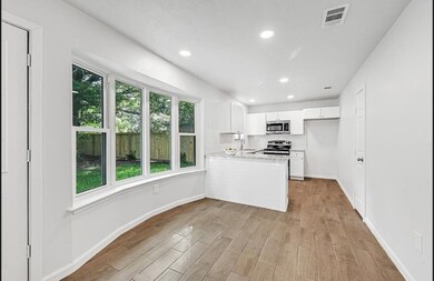 16314 Forest Bend Ave, Friendswood, TX 77546 - photo 5