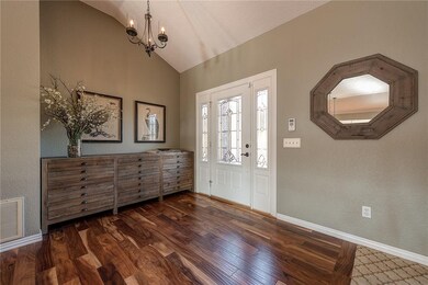 56 Mckenzie Dr, Bella Vista, AR 72715 - photo 4