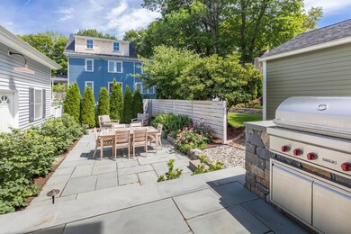 137 Elwyn Ave, Portsmouth, NH 03801 - photo 6