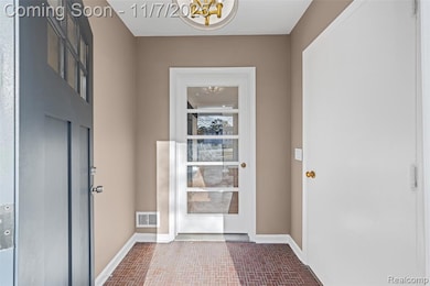 17240 Pontchartrain Blvd, Detroit, MI 48203 - photo 4