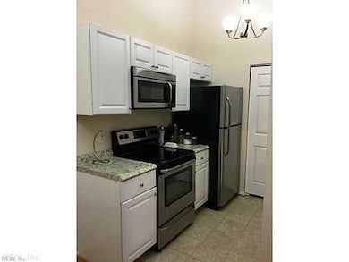 4254 Thalia Station Cir unit 202, Virginia Beach, VA 23452 - photo 2